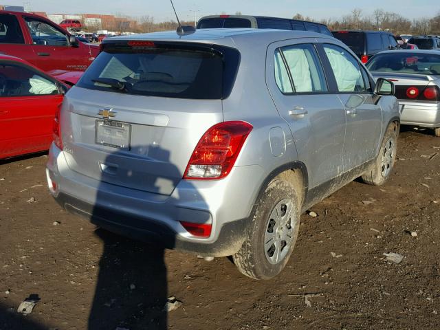 KL7CJKSB5HB058218 - 2017 CHEVROLET TRAX LS SILVER photo 4