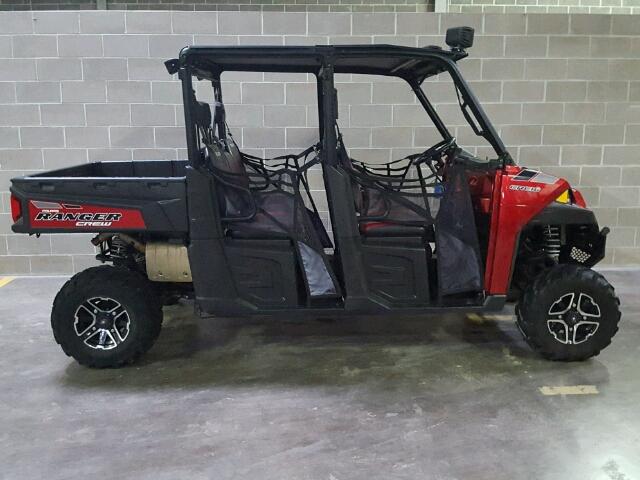 4XARUZ875FT127973 - 2015 POLARIS RANGER CRE RED photo 1