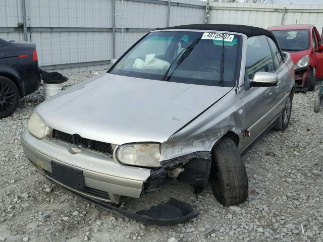 3VWDC21V41M810404 - 2001 VOLKSWAGEN CABRIO GLX 银色 照片 2