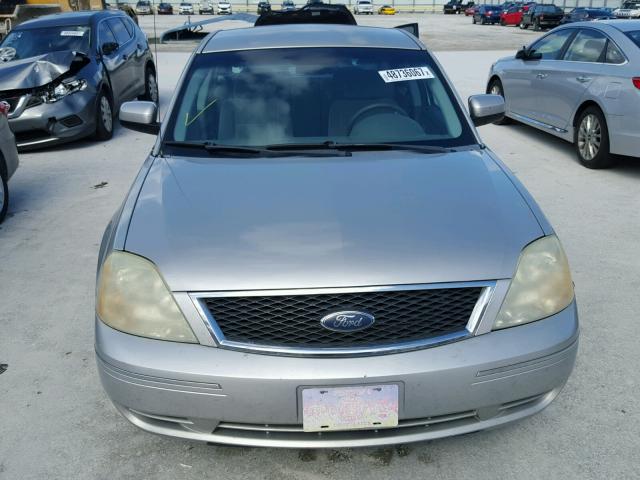 1FAFP23126G177306 - 2006 FORD FIVE HUNDR GRAY photo 9