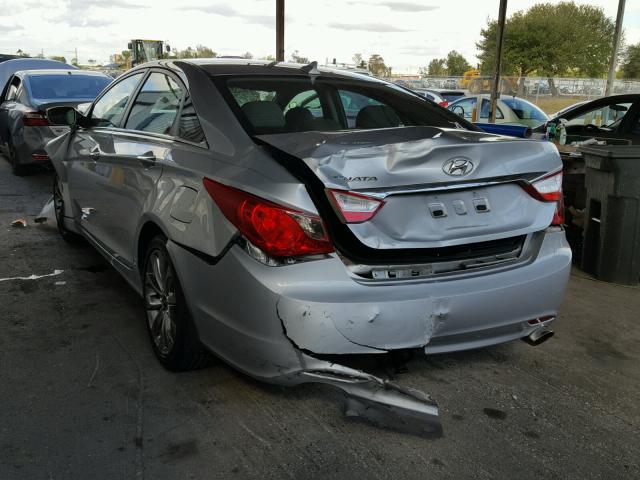 5NPEC4AC5DH528185 - 2013 HYUNDAI SONATA SE SILVER photo 3