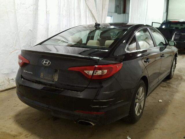 5NPE24AF2FH221881 - 2015 HYUNDAI SONATA SE BLACK photo 4