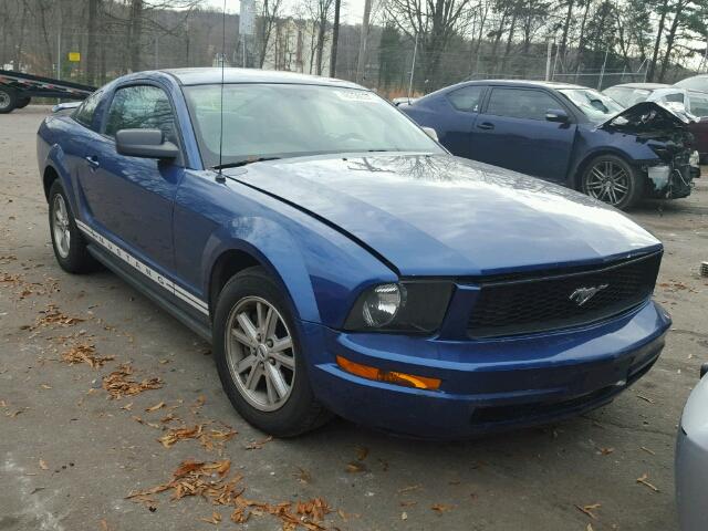 1ZVFT80N065211090 - 2006 FORD MUSTANG BLUE photo 1