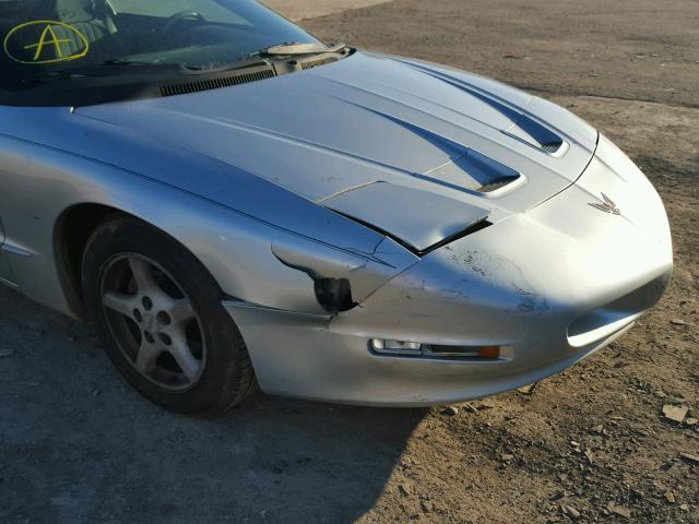 2G2FS22K1V2226881 - 1997 PONTIAC FIREBIRD SILVER photo 9