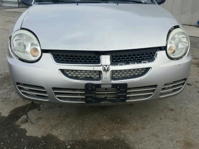 1B3ES56CX5D231083 - 2005 DODGE NEON SXT SILVER photo 9