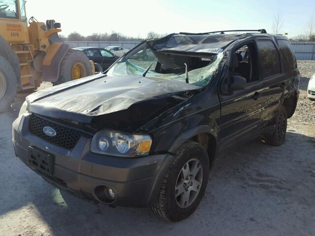 1FMYU03125KA10015 - 2005 FORD ESCAPE XLT BLACK photo 2