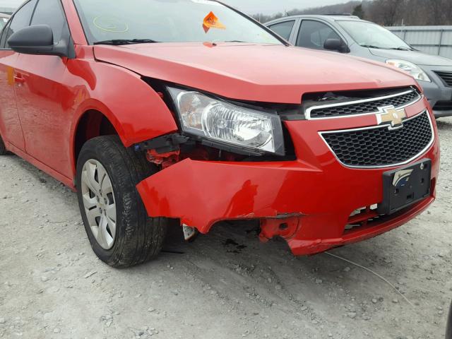 1G1PA5SH2E7447142 - 2014 CHEVROLET CRUZE LS RED photo 9