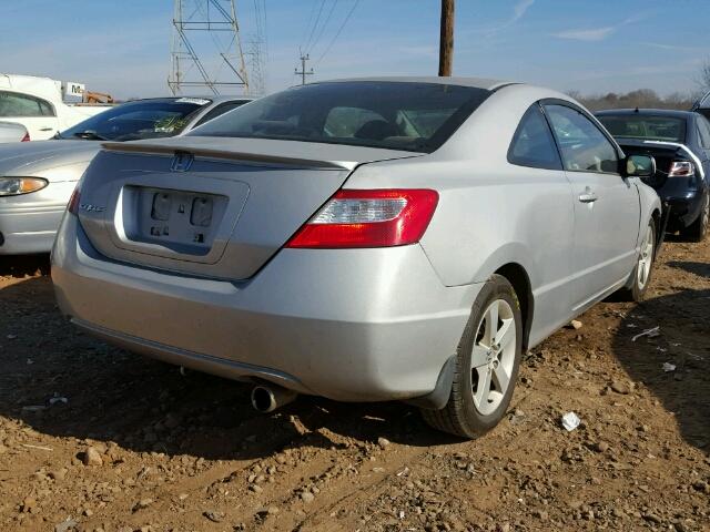 2HGFG12876H567861 - 2006 HONDA CIVIC EX SILVER photo 4