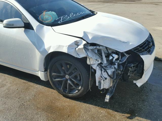 1N4BL2EP8BC158837 - 2011 NISSAN ALTIMA SR WHITE photo 9