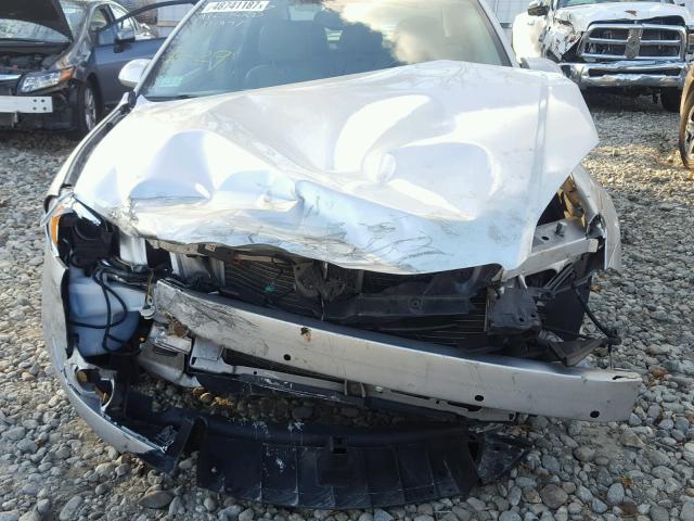 2G1WG5EK2B1320031 - 2011 CHEVROLET IMPALA LT SILVER photo 9