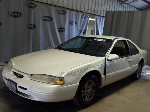 1FALP62W5TH130624 - 1996 FORD THUNDERBIR WHITE photo 2