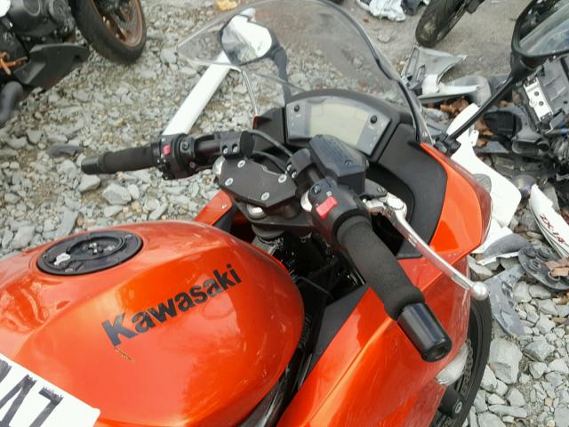JKAEXEC11BDA66990 - 2011 KAWASAKI EX650 C 红色 照片 5