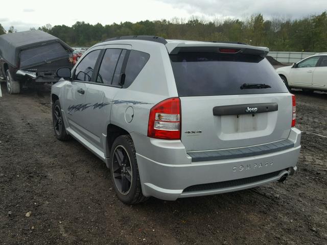 1J8FF47W58D733507 - 2008 JEEP COMPASS SP 银色 照片 3