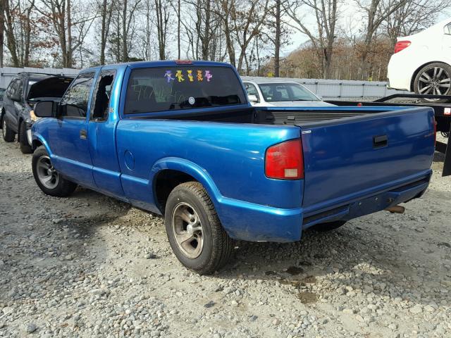 1GTCS19W228103915 - 2002 GMC SONOMA BLUE photo 3