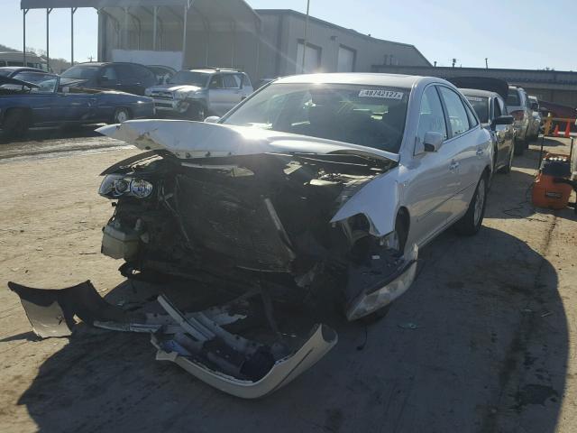 KMHFC46F78A294423 - 2008 HYUNDAI AZERA SE WHITE photo 2