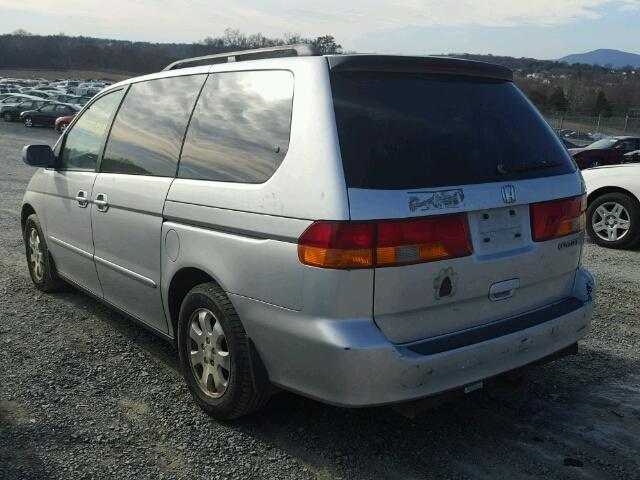 2HKRL18612H559740 - 2002 HONDA ODYSSEY EX SILVER photo 3