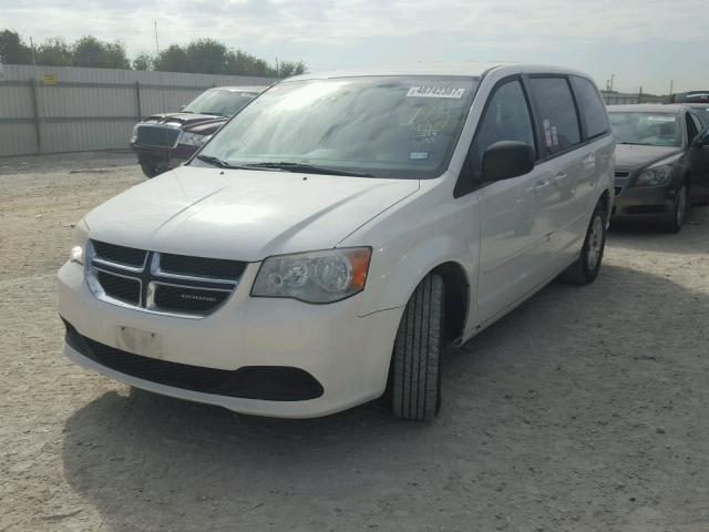 2D4RN4DG8BR757862 - 2011 DODGE GRAND CARA WHITE photo 2