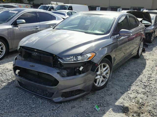 3FA6P0HR8DR149972 - 2013 FORD FUSION SE GRAY photo 2