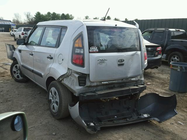 KNDJT2A11B7714793 - 2011 KIA SOUL SILVER photo 3