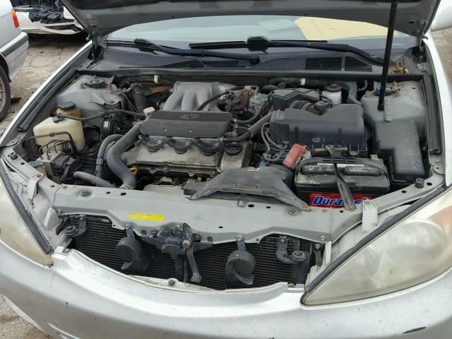 4T1BF32K72U541464 - 2002 TOYOTA CAMRY LE 银色 照片 7