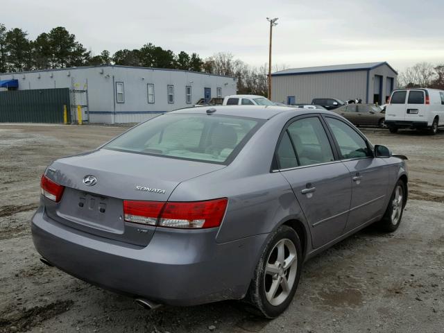 5NPEU46FX7H292105 - 2007 HYUNDAI SONATA SE GRAY photo 4