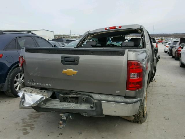 3GCPKSE77DG166060 - 2013 CHEVROLET SILVERADO GRAY photo 9