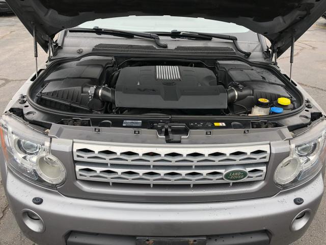 SALAK2D44CA613172 - 2012 LAND ROVER LR4 HSE LU SILVER photo 10