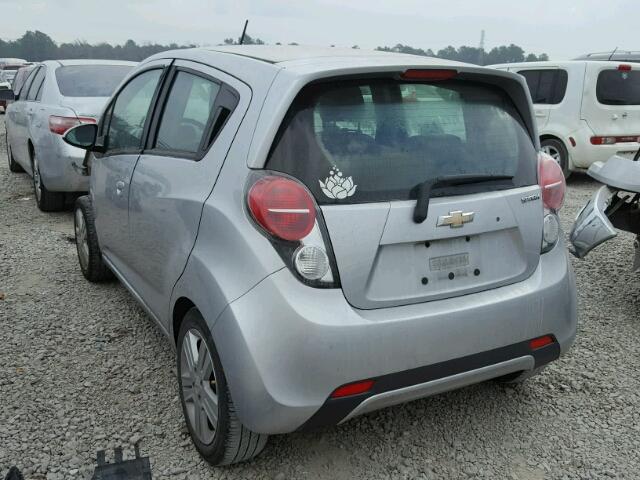 KL8CD6S98DC611908 - 2013 CHEVROLET SPARK 1LT Серебристый фото 3
