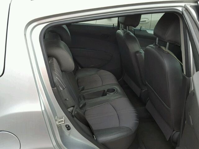 KL8CD6S98DC611908 - 2013 CHEVROLET SPARK 1LT Серебристый фото 6