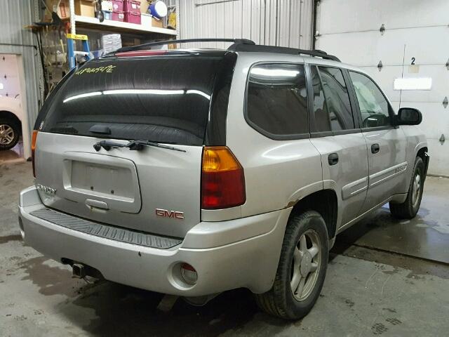 1GKDT13S942136475 - 2004 GMC ENVOY SILVER photo 4