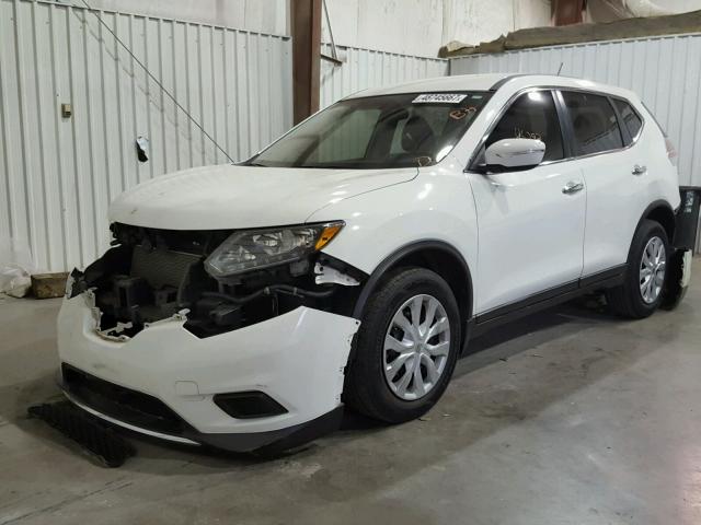 5N1AT2MT7FC855146 - 2015 NISSAN ROGUE S WHITE photo 2