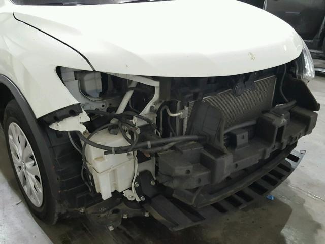 5N1AT2MT7FC855146 - 2015 NISSAN ROGUE S WHITE photo 9