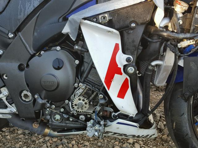 JYARN23E3AA008306 - 2010 YAMAHA YZFR1 WHITE photo 7