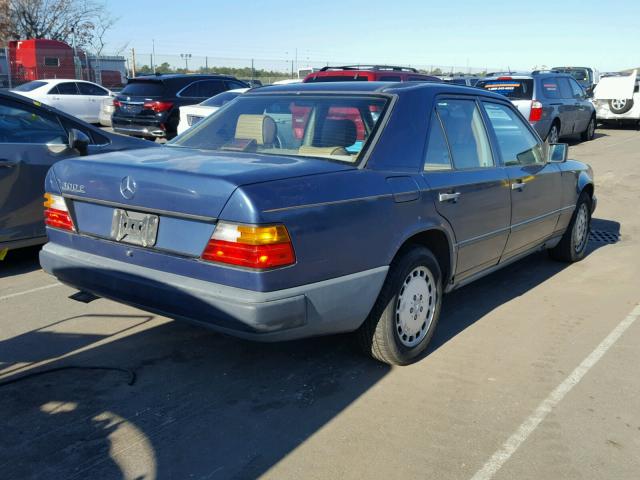 WDBEA30DXGA252364 - 1986 MERCEDES-BENZ 300 E BLUE photo 4