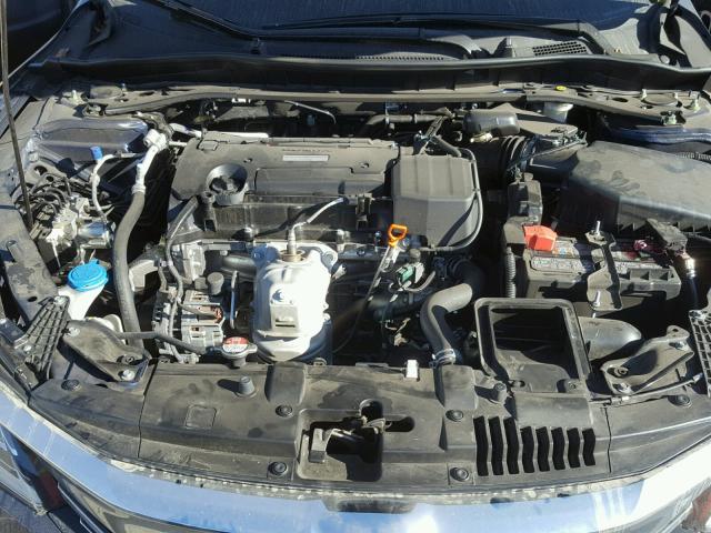 1HGCR2F56HA125464 - 2017 HONDA ACCORD SPO BLUE photo 7