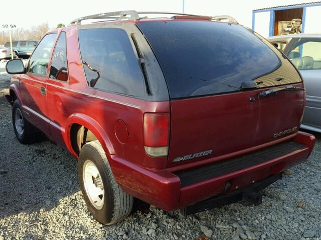 1GNCS18W5TK111651 - 1996 CHEVROLET BLAZER RED photo 3