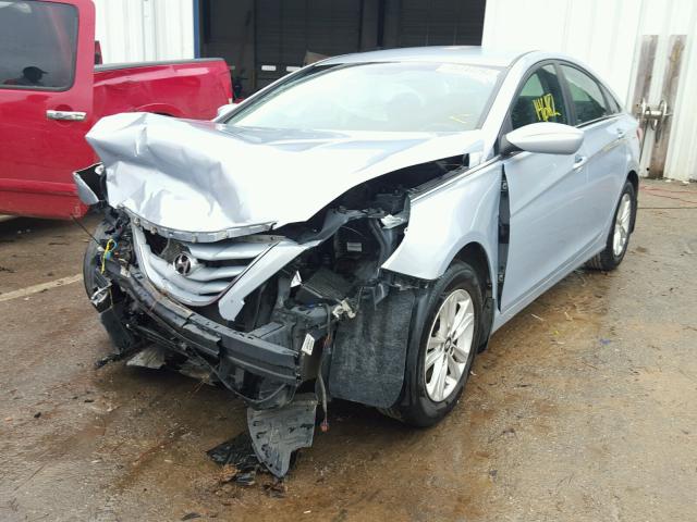 5NPEB4AC1DH539607 - 2013 HYUNDAI SONATA GLS BLUE photo 2