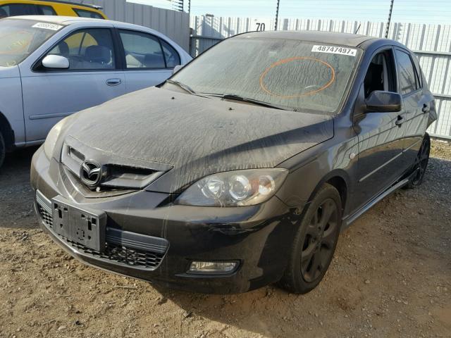 JM1BK344581175898 - 2008 MAZDA 3 HATCHBAC BLACK photo 2