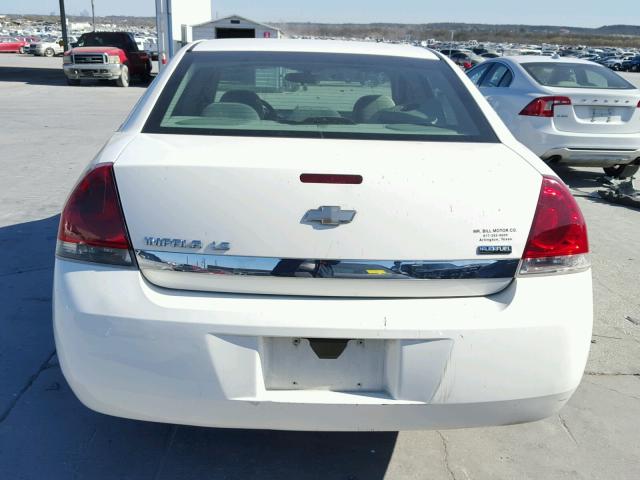 2G1WB58K881250358 - 2008 CHEVROLET IMPALA LS WHITE photo 10