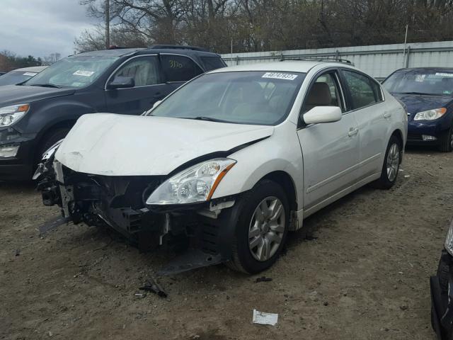 1N4AL2AP2CN403347 - 2012 NISSAN ALTIMA BAS WHITE photo 2