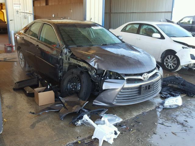 4T4BF1FK9GR578737 - 2016 TOYOTA CAMRY LE GRAY photo 1