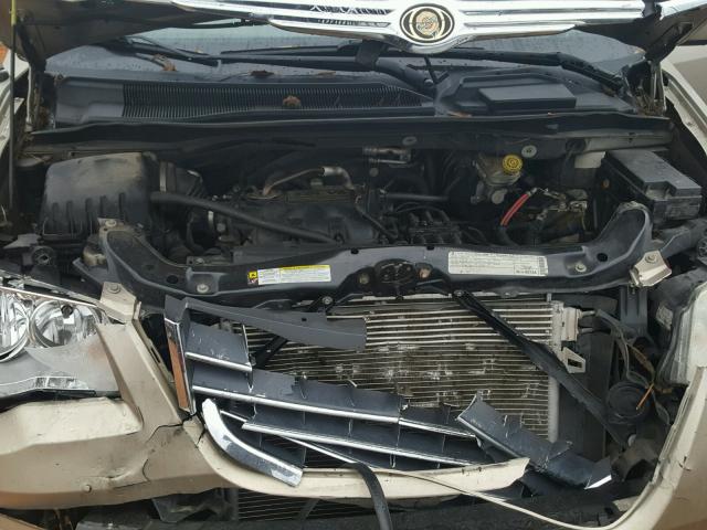 2A8HR54199R606398 - 2009 CHRYSLER TOWN & COU GOLD photo 7