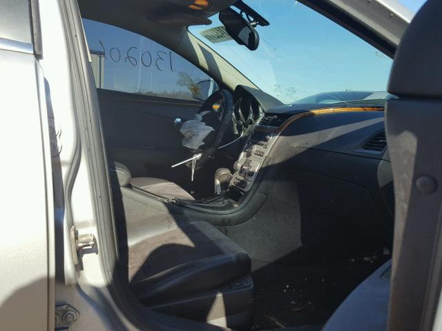 1G1ZD5EU3BF247798 - 2011 CHEVROLET MALIBU 2LT SILVER photo 5