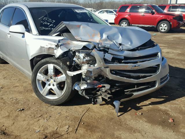 1G1ZD5EU3BF247798 - 2011 CHEVROLET MALIBU 2LT SILVER photo 9