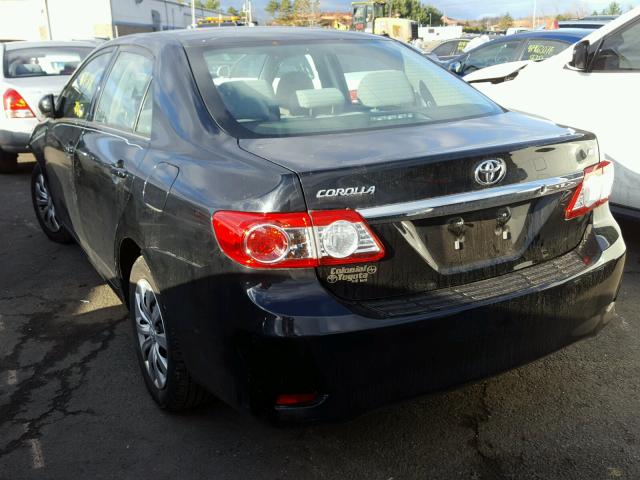 2T1BU4EE3DC050444 - 2013 TOYOTA COROLLA BA BLACK photo 3