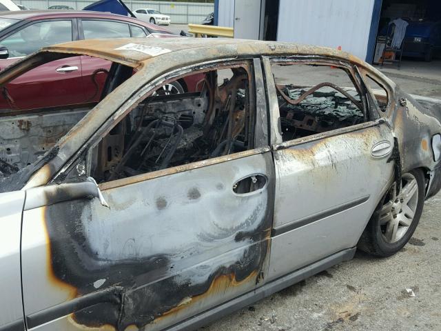 2G1WF55E229349625 - 2002 CHEVROLET IMPALA SILVER photo 9