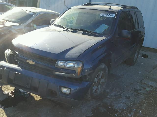 1GNDT13S442349496 - 2004 CHEVROLET TRAILBLAZE BLUE photo 2