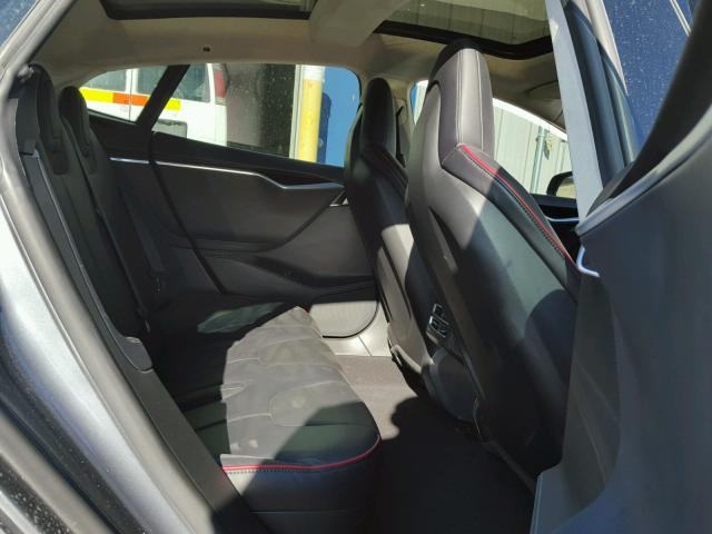 5YJSA1H11EFP47981 - 2014 TESLA MODEL S GRAY photo 6