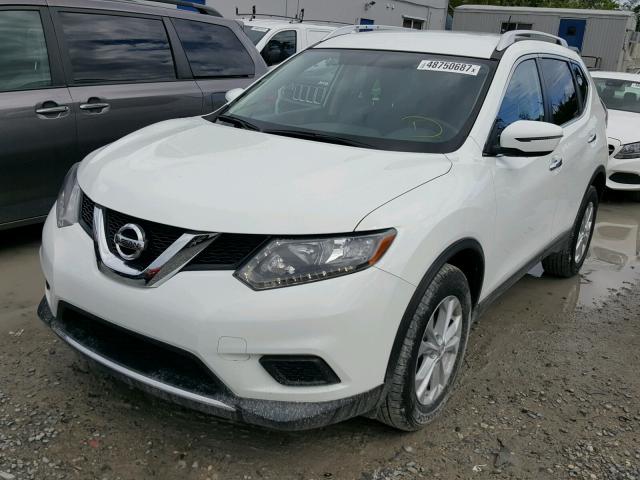 KNMAT2MT4GP593388 - 2016 NISSAN ROGUE S WHITE photo 2