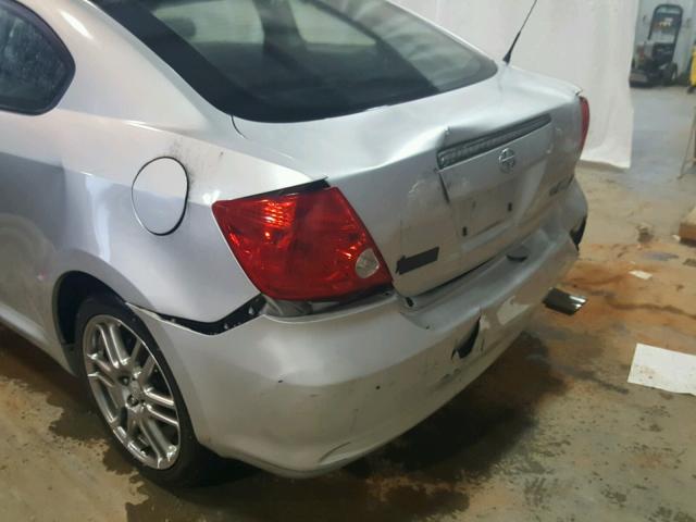 JTKDE167260128741 - 2006 TOYOTA SCION TC 银色 照片 9